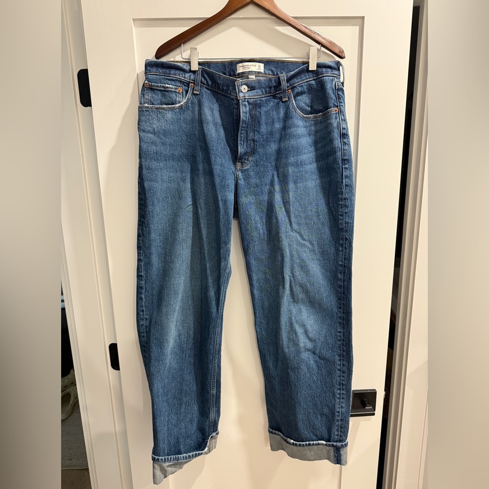 Curve Low Baggy Low Rise Jeans